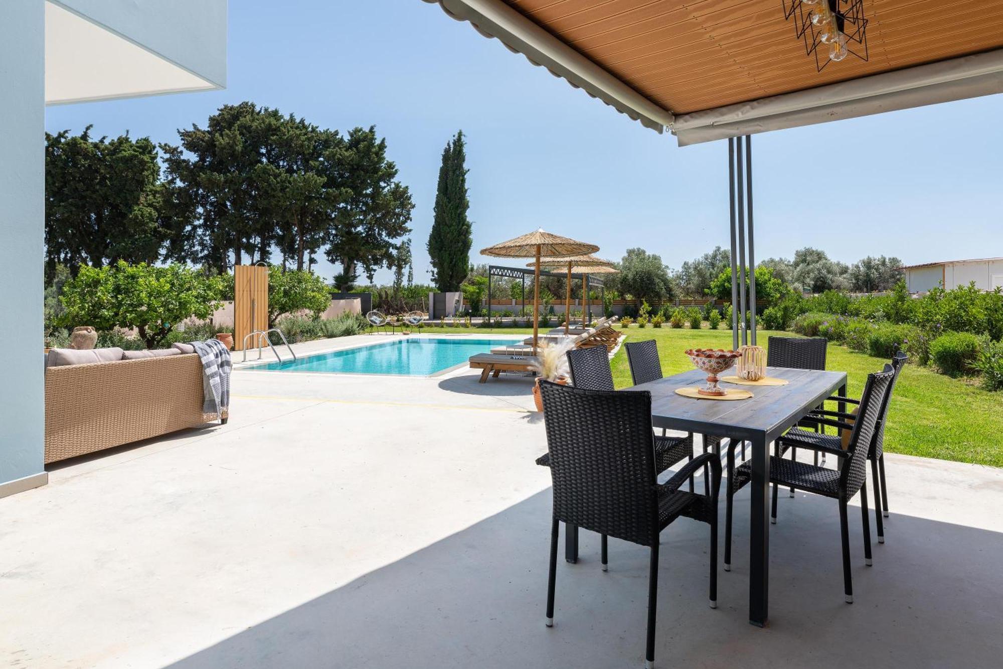 Ethria Pool Villa With Heated Jacuzzi Afantou Exteriér fotografie